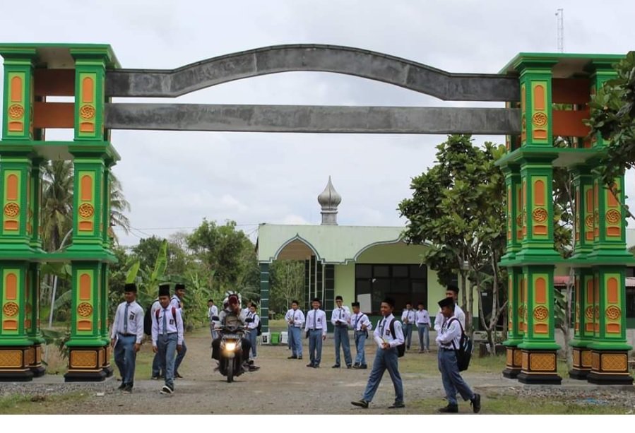 Nurul Wahid Purworejo