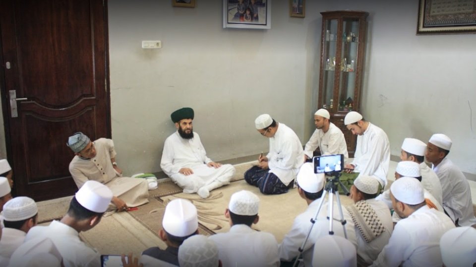 Pesantren Darunnur Al Musthofa