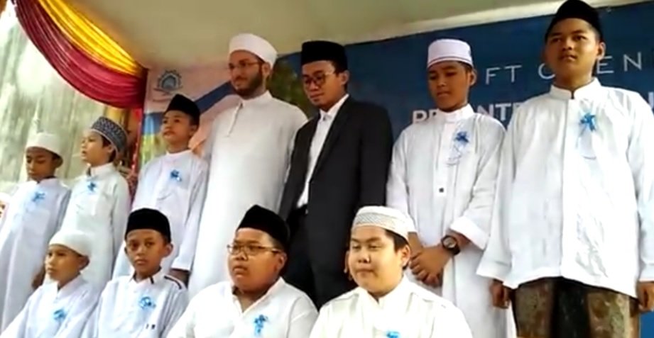 Pondok Pesantren Ibnu Syam