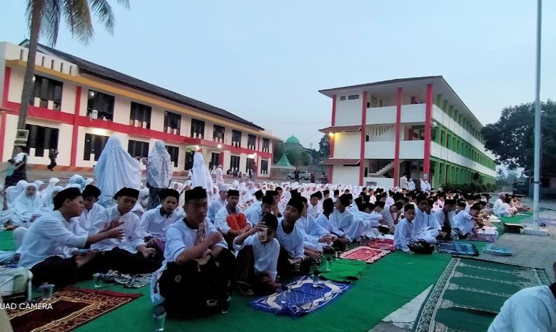 Ponpes Al Inayah Cilegon