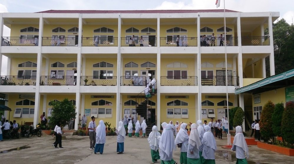 Ponpes Madinatul Munawaroh Bukittinggi