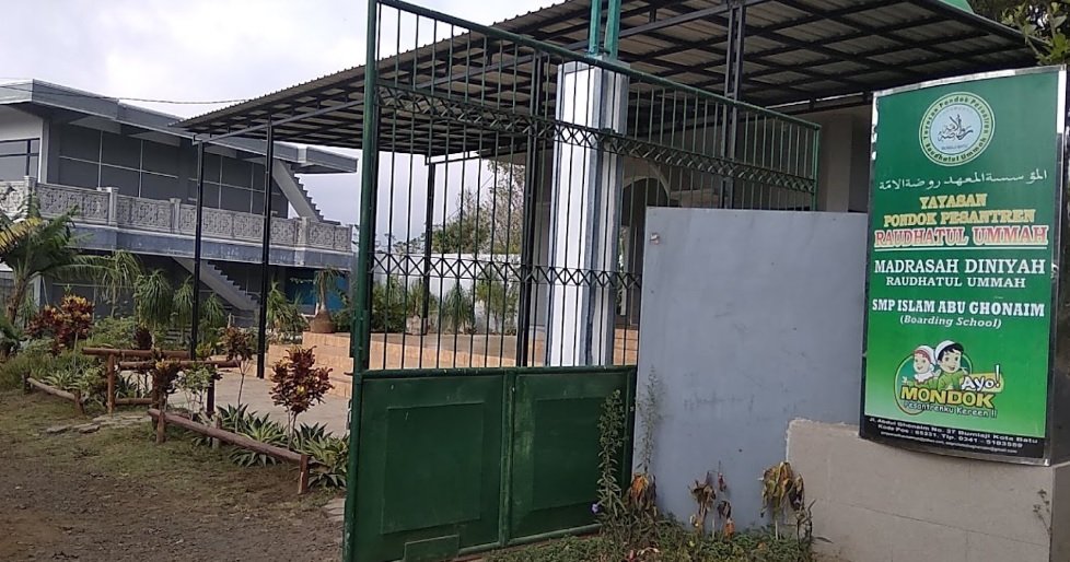 Ponpes Roudotul Ummah Batu