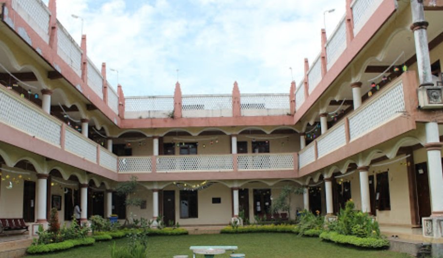 Ponpes Ummahatul Mukminin Batu