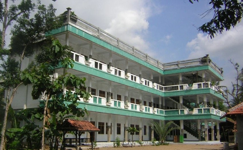 Ponpes Hidayatut Thullab Trenggalek