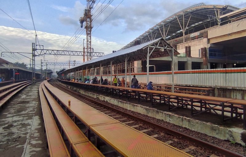 Contoh Kalimat Bahasa Arab tentang Alat Transportasi