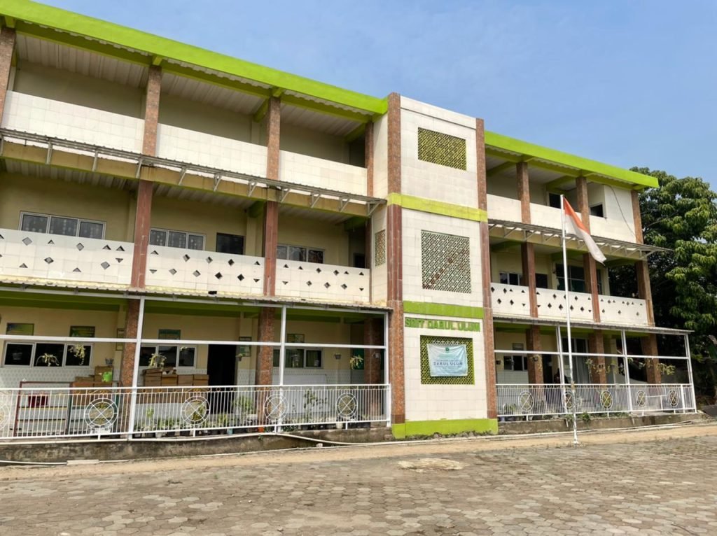 Pesantren Darul Ulum