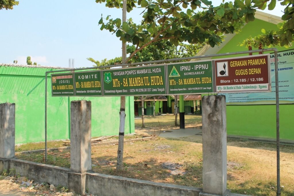 Pesantren Mambaul Huda