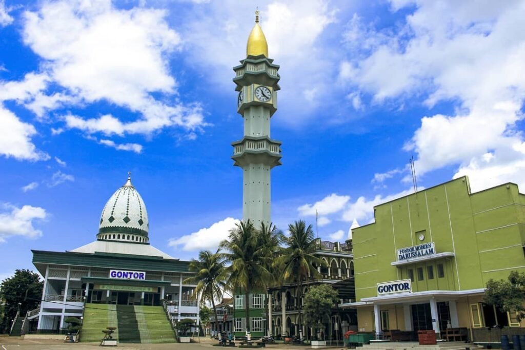 Pondok Pesantren Gontor 8 Lampung Timur