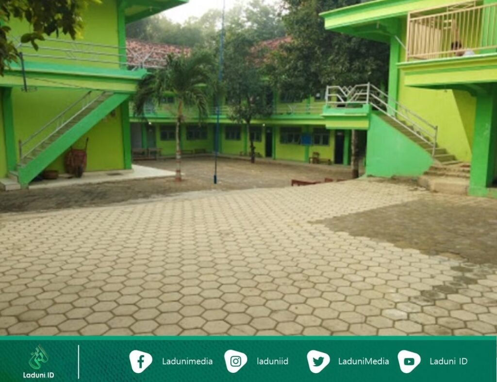 Pondok Pesantren Miftahul Ulum Panyepen