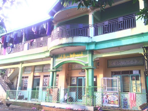 Zhilalul Quran Batealit